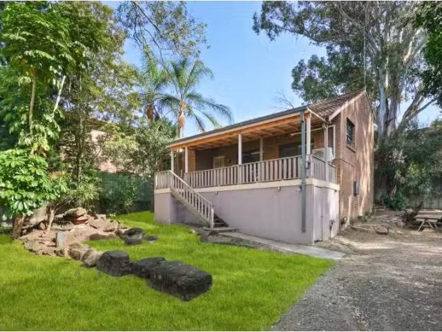 For Rent! 3 BR 115a Reservoir Road, Mount Pritchard House for.