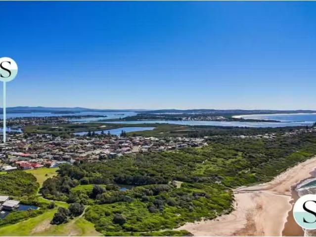 New 3 BR 1/13 Alexander Avenue, Caves Beach House for rent Li.