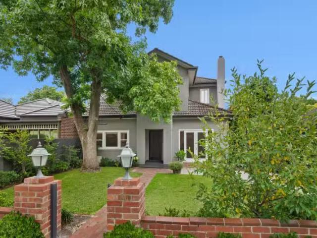 Just in! 3 BR 11 Berwick Street, Camberwell VIC 3124 House F.