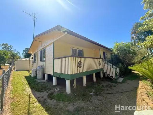 Rental! 3 BR 13 Bowen Street, AVONDALE, QLD 4670 House for R.
