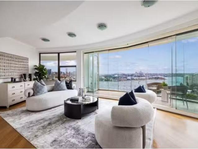 Charming 3 BR 14/75 79 Darling Point Road, Darling Point Apart.
