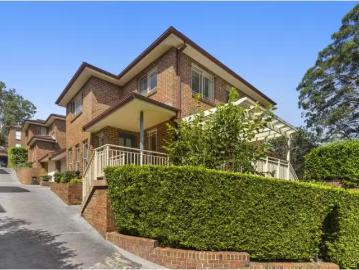 Nice 3 BR 1/41 Ellesmere Road, Gymea Bay Townhouse for rent L.