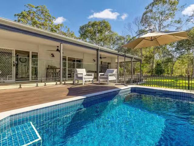 For Rent! 3 BR 14 Dreamtime Avenue, BURRUM HEADS, QLD 4659 H.