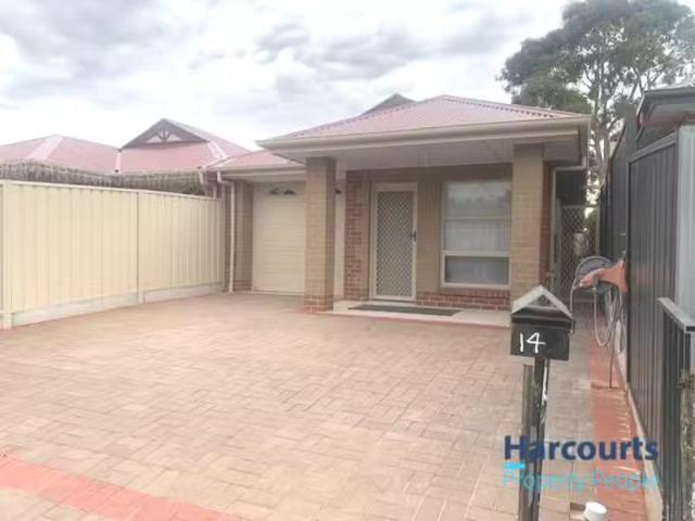 Rental! 3 BR 14 Stafford Street, CLEARVIEW House for rent Lis.