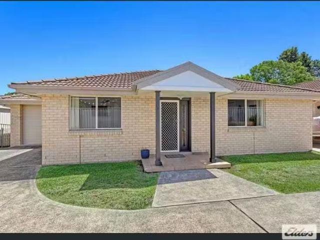 For Rent! 3 BR 1/55A Commerce Street, Taree House for rent Li.