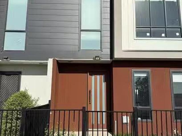 Cozy 3 BR 15 Buddha Walk, Truganina, VIC 3029