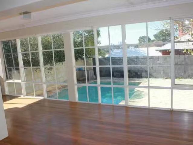 Deal! 3 BR 15 Devon Road, Swanbourne, WA 6010