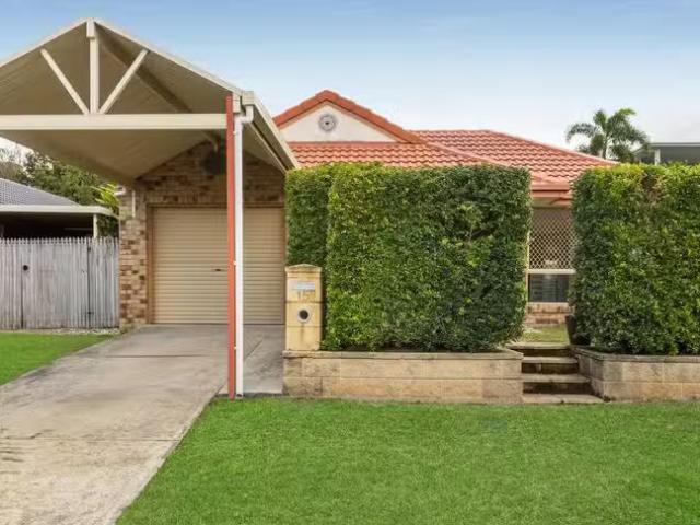 Rental! 3 BR 15 Saint Lawrence Street, WAVELL HEIGHTS, QLD 401.