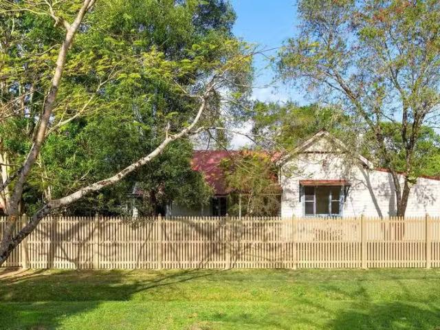 Deal! 3 BR 16 Gordon Street, MULLUMBIMBY, NSW 2482 House for.