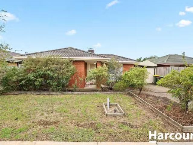 For Rent! 3 BR 16 Stagecoach Close, HOPPERS CROSSING, VIC 3029.