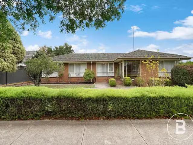 New 3 BR 1795 Sturt Street, Alfredton, VIC 3350