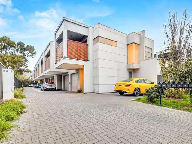 For Rent! 3 BR 1/9 Regency Road, Kilkenny, SA 5009