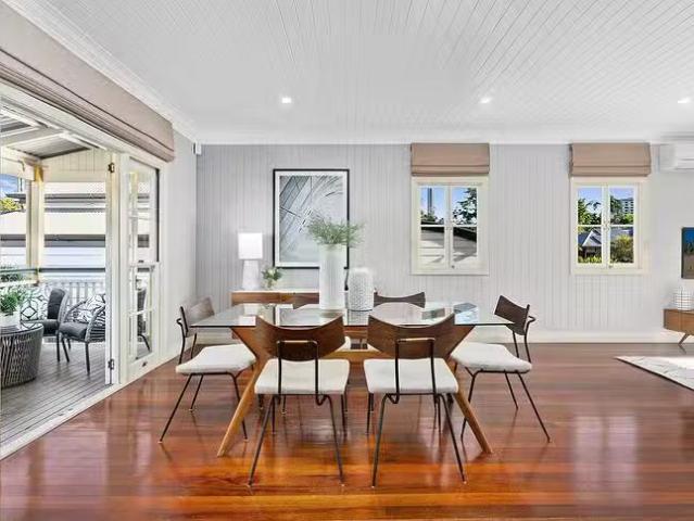 Cheap 3 BR 208 Arthur Street, Teneriffe, QLD 4005