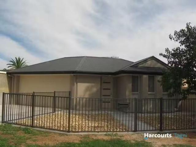 Deal! 3 BR 20 Atkell Avenue, CAMPBELLTOWN, SA 5074 House for.