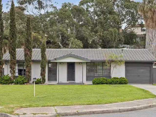 Cheap 3 BR 21 Conington Crescent, Morphett Vale, SA 5162