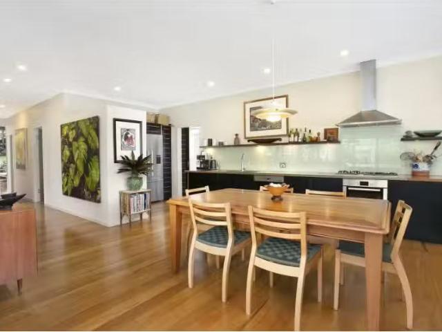 Rental! 3 BR 21 Albert Road, Avalon Beach Townhouse for rent.
