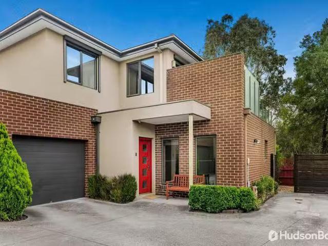 Cheap 3 BR 2/2 Kneale Drive, Box Hill North, VIC 3129