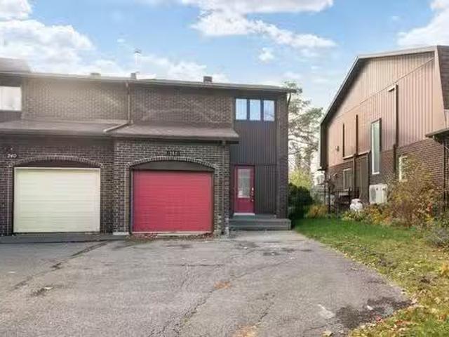 Unique 3 BR 242 Stillview Road, Pointe Claire, QC, H9R 5C2 h.