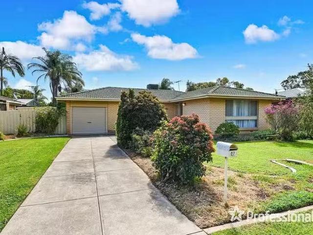 Nice 3 BR 27 Carlingford Drive, Salisbury Park, SA 5109