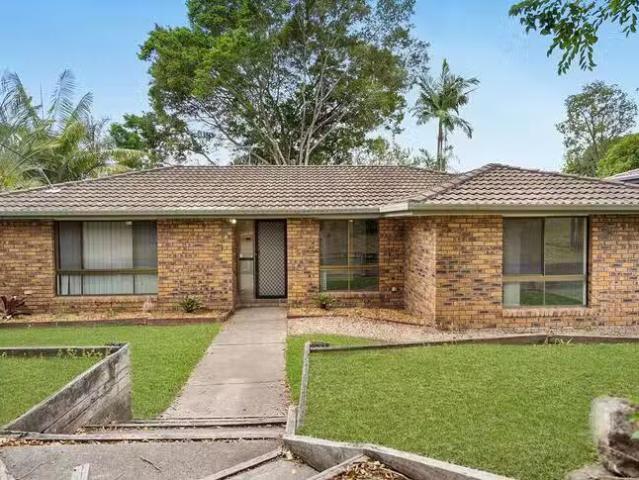 Just in! 3 BR 28 W G Hayden Drive, Collingwood Park, QLD 4301