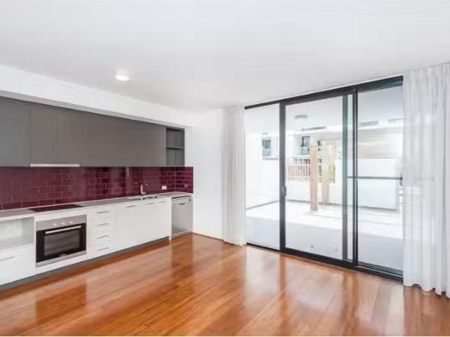 Unique 3 BR 29/99 Palmerston Street, Perth Apartment for rent.