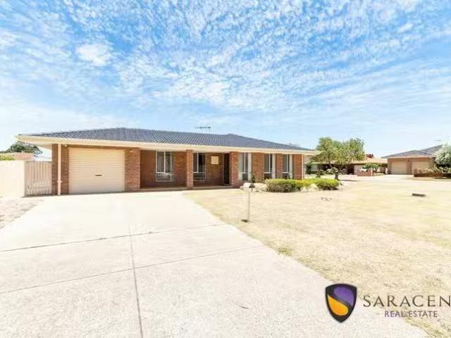Rental! 3 BR 2 Rosella Street, Stirling, WA 6021