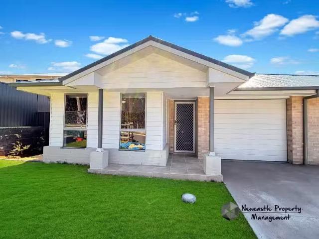 Cheap 3 BR 30 Cosby View, Edgeworth Townhouse for rent Listed.