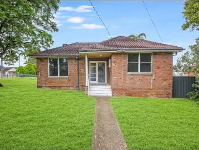 Just in! 3 BR 31 Jeffery Avenue, North Parramatta House for re.