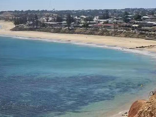 Just in! 3 BR 31 Petersen Crescent, Port Noarlunga, SA 5167