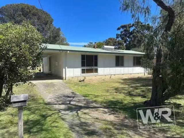Rental! 3 BR 31 Wilson Street, Little Grove, WA 6330