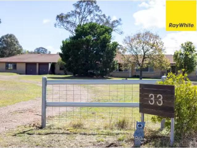 Just in! 3 BR 33 Captains Hill Road, WALLAROO House for rent.