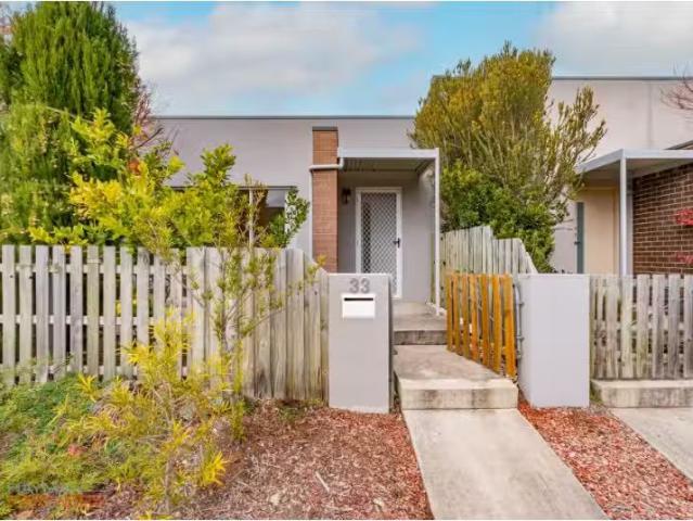 Charming 3 BR 33 Chanter Terrace, Coombs House for rent Liste.