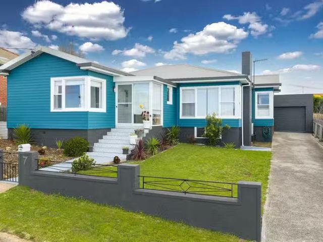 Cheap 3 BR 7 Alice Street, MONTELLO, TAS 7320 House for Rent
