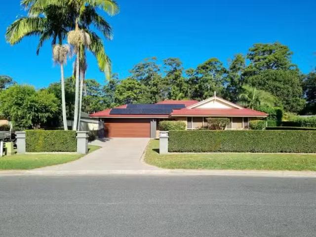 Deal! 3 BR 7 Avonleigh Drive, BOAMBEE EAST House for rent Lis.