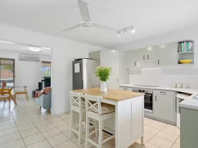 New 3 BR 7 Holloway Street, BIRKDALE, QLD 4159 House for Rent