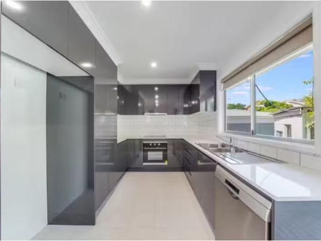 Rental! 3 BR 7 Lander St, LEUMEAH House for rent Listed by Ga.