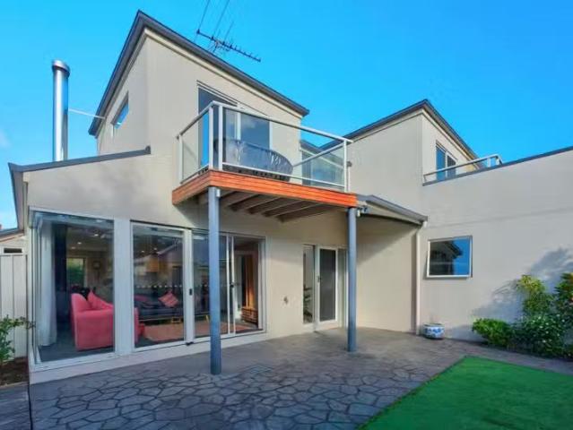 New 3 BR 4/29A Mellifont Street, WEST HOBART, TAS 7000 Townh.