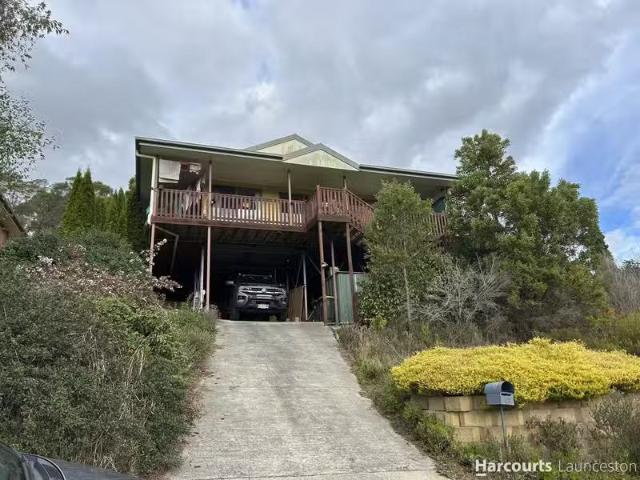 Deal! 3 BR 43 Allison Avenue, RIVERSIDE, TAS 7250 House for.