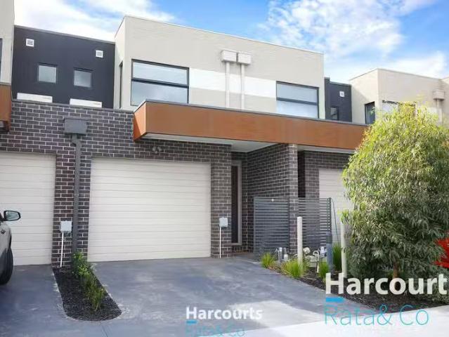 Nice 3 BR 4/48 Evolve Esplanade, Wollert, VIC 3750 Unit for.