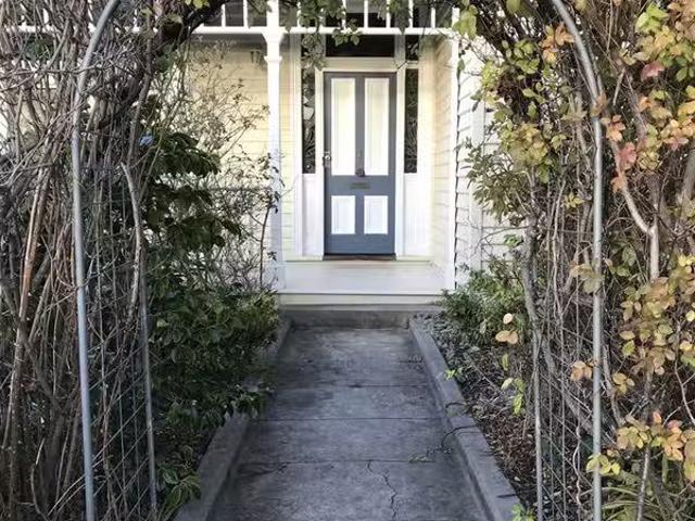 Nice 3 BR 47 Bay Road, NEW TOWN, TAS 7008 House for Rent
