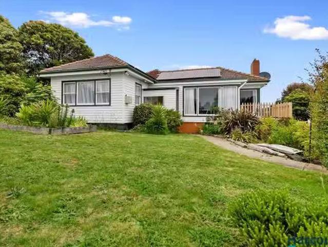 Cozy 3 BR 48 Thomas Street, EAST DEVONPORT, TAS 7310 House f.