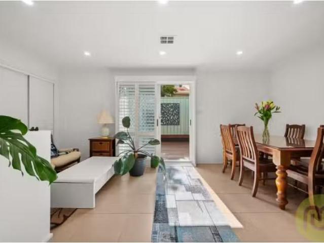 Cheap 3 BR 4 Alford Place, Bonython House for rent Listed by.