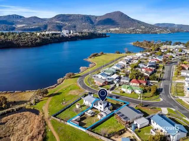 New 3 BR 4 Curlew Parade, Claremont, TAS 7011