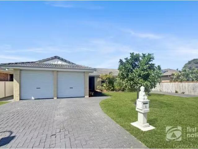 Nice 3 BR 4 Smiths Close, Forster House for rent Listed by Me.