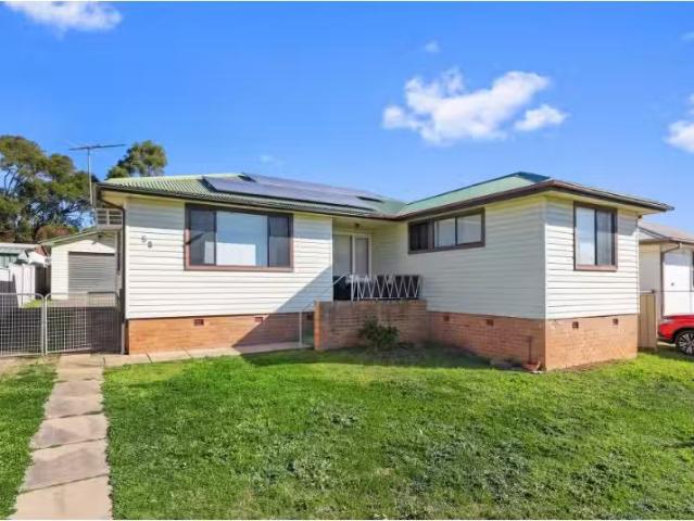 Nice 3 BR 53 Skellatar Street, Muswellbrook House for rent Li.