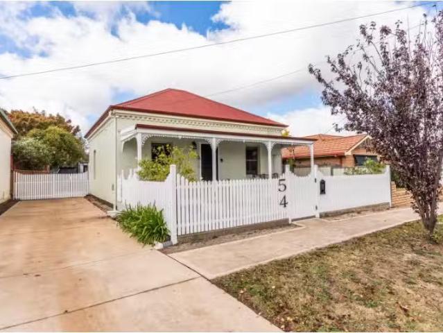 Rental! 3 BR 54 Autumn Street, ORANGE House for rent Listed b.