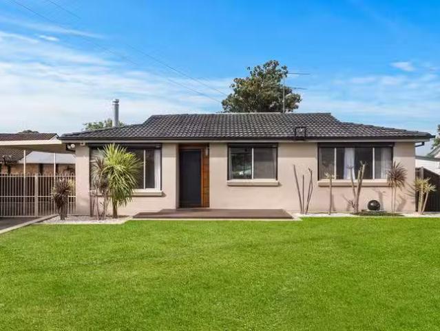 Cheap 3 BR 54 Tyne Crescent, North Richmond, NSW 2754