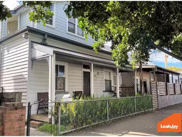 Deal! 3 BR 55 Chin Chen Street, Islington House for rent List.
