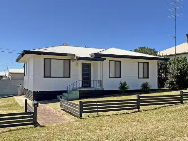Deal! 3 BR 57 Eltham Avenue, Port Lincoln, SA 5606