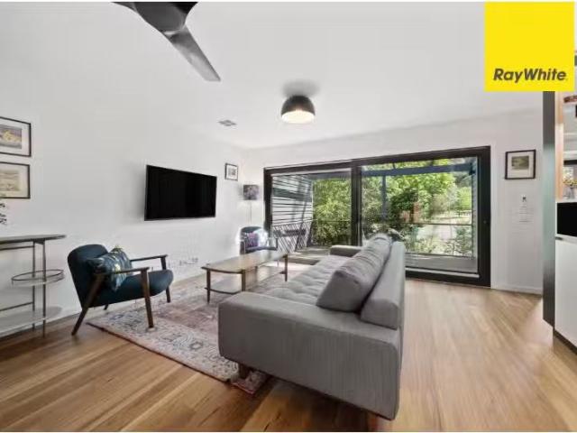 Cozy 3 BR 58 Blamey Crescent, CAMPBELL House for rent Listed.
